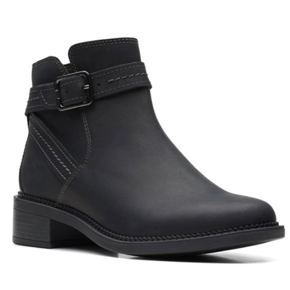 Clarks Black Leather‎ Ankle Boots Buckle Strap Zipper Women's Size 6.5 NEW